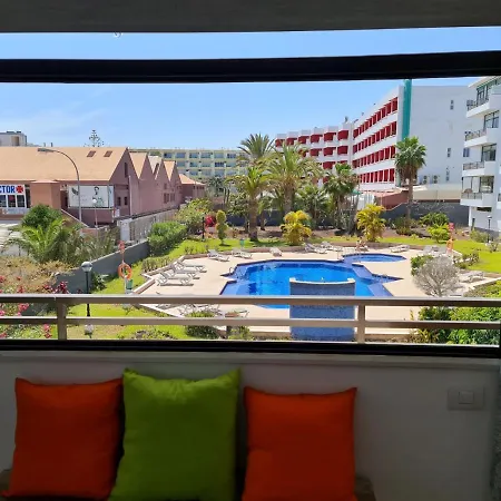 Yumboflat Two Bedroom شقة